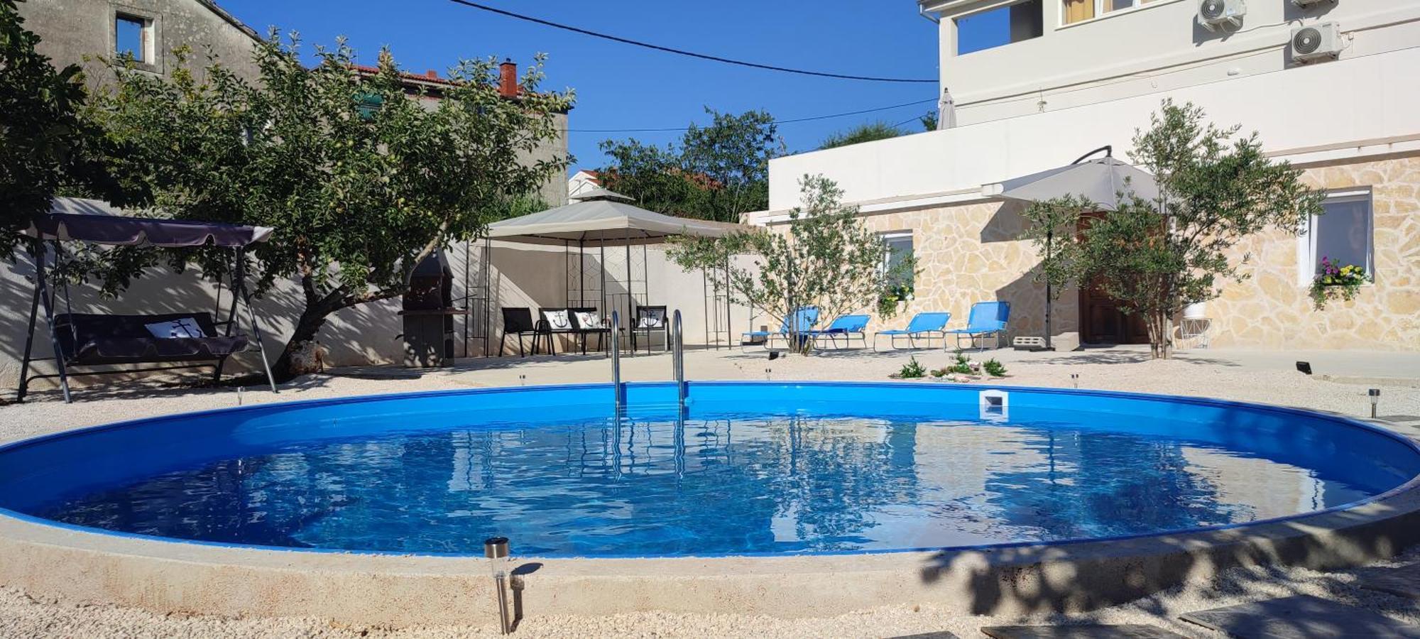 Apartments Villa Mihaela Banj المظهر الخارجي الصورة
