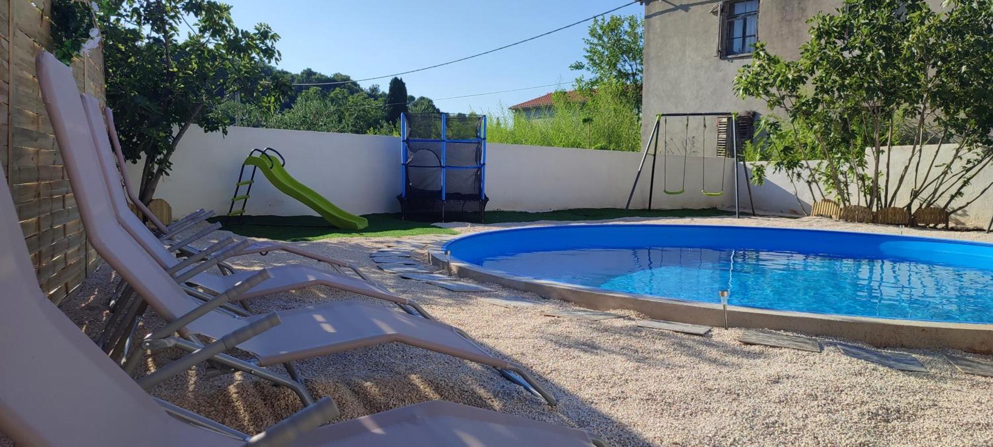 Apartments Villa Mihaela Banj المظهر الخارجي الصورة